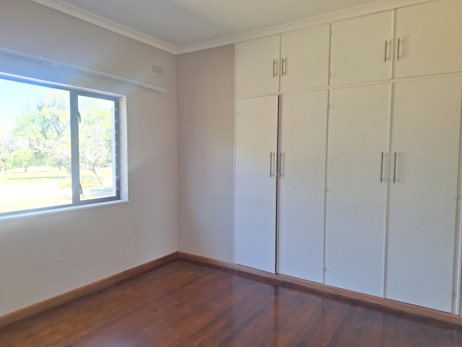 To Let 3 Bedroom Property for Rent in Janssendal Eastern Cape